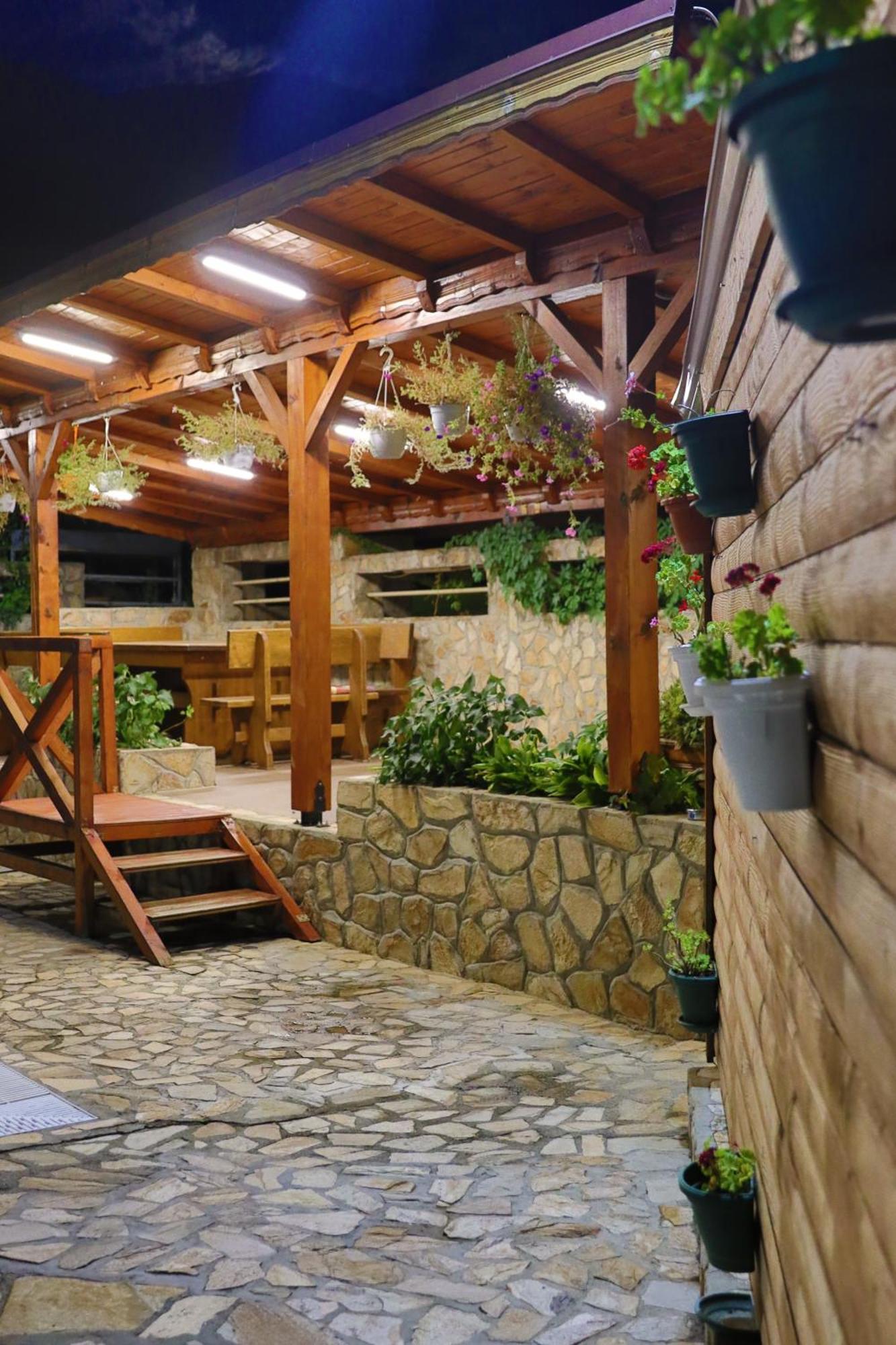 Holiday House Kubrat Sapareva Banya Exterior foto